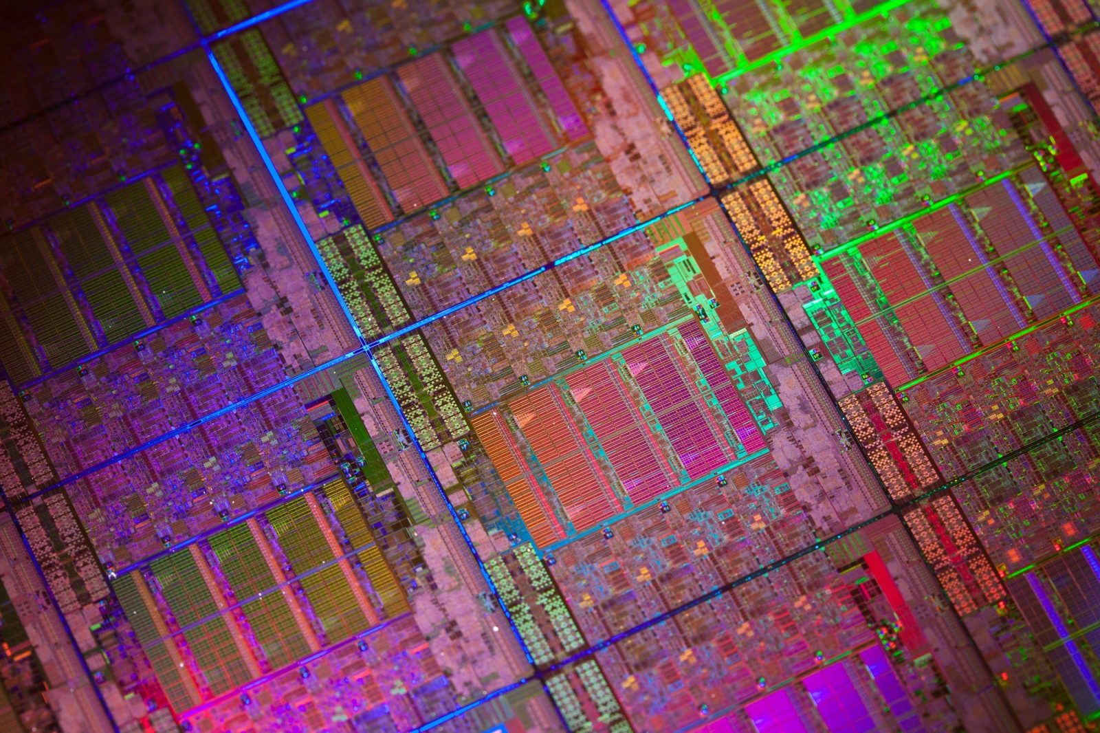 Background image: Intel Xeon Processor Chip 2012 Sandy Bridge Ep 3 Component Semiconductor Circuit